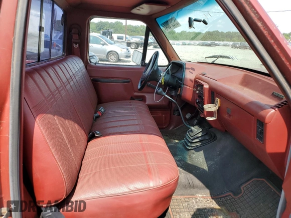 1987 Ford F-150 with VIN 1FTDF15Y9HNA25725, listed as a Copart auction lot 67257004 with 71,808 mi miles and Salvage Title. Bid and sale history available at carsss.com. Image 10.