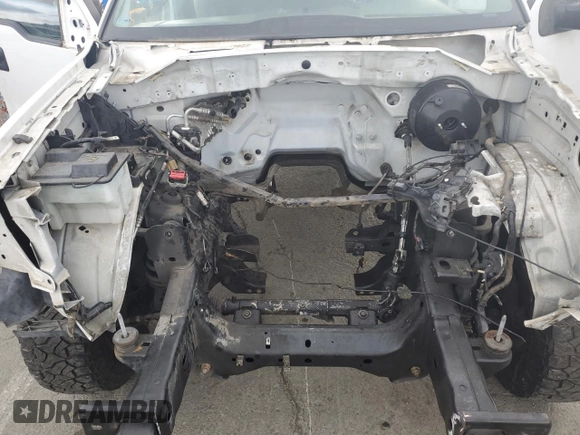2007 Ford F-150 XLT z VIN 1FTPW12557KB72504, wystawiony jako Copart lot #50951135 z przebiegiem Nie podano mil oraz Szkoda całkowita • Salvage title. Historia ofert i sprzedaży dostępna na DreamBid. Obrazek 11.