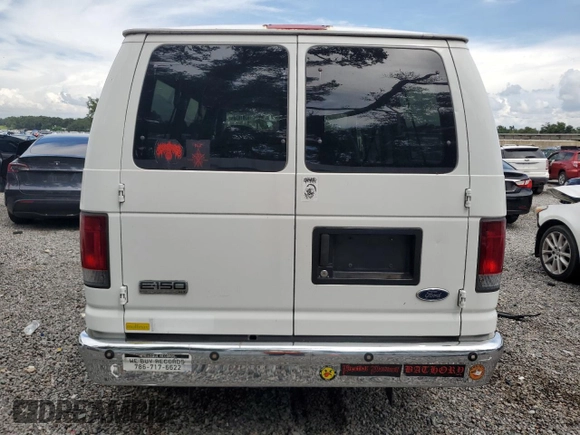 2008 Ford Econoline Passenger XL with VIN 1FMNE11LX8DA59238, listed as a Copart auction lot 63818385 with 170,959 mi miles and Salvage title. Bid and sale history available at DreamBid. Image 6.