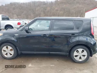 2014 Kia Soul with VIN KNDJN2A22E7001229, listed as a IAAI auction lot 41837818 with 190,304 mi miles. Bid and sale history available at carsss.com. Image 15.