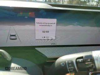 2025 Genesis GV80 z VIN KMUHDESC9SU214604, wystawiony jako Copart lot #50236995 z przebiegiem 4746 mil mil oraz Szkody całkowita. Historia ofert i sprzedaży dostępna na DreamBid. Obrazek 9.