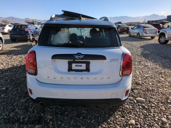 2020 MINI Countryman Oxford Edition with VIN WMZYW3C08L3M26925, listed as a Copart auction lot 81140074 with 0 mi miles and Salvage Title. Bid and sale history available at carsss.com. Image 6.