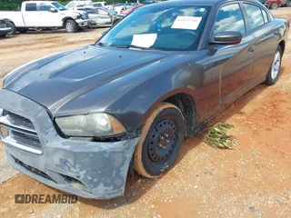 2014 Dodge Charger SE z VIN 2C3CDXBG5EH315467, wystawiony jako IAAI lot #42273742 z przebiegiem 153 493 mil mil oraz . Historia ofert i sprzedaży dostępna na DreamBid. Obrazek 17.