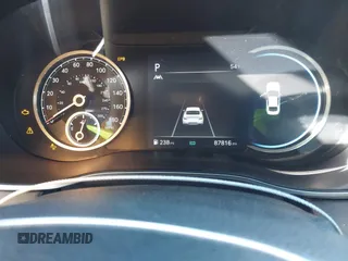 2022 Genesis G70 2.0T z VIN KMTG34TA0NU098580, wystawiony jako IAAI lot #41763511 z przebiegiem 87 816 mil mil oraz . Historia ofert i sprzedaży dostępna na DreamBid. Obrazek 7.