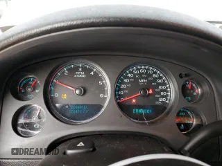2007 Chevrolet Avalanche LT w/3LT with VIN 3GNFK12387G242923, listed as a Copart auction lot 49131214 with 176,471 mi miles and Salvage Title. Bid and sale history available at carsss.com. Image 9.