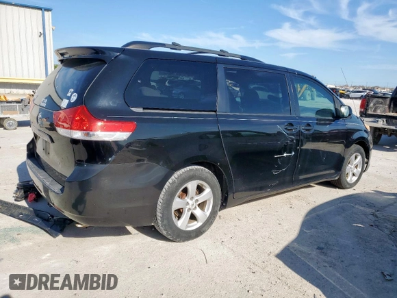 2012 Toyota Sienna LE AAS с VIN 5TDKK3DC7CS183942, выставлен на аукционе Copart как лот 57597305 с пробегом 245 971 миль миль и Списание • Salvage title. История ставок и продаж доступна на DreamBid. Изображение 3.