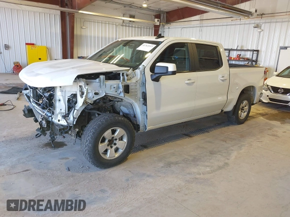 2020 Chevrolet Silverado 1500 LT z VIN 3GCUYDEDXLG311836, wystawiony jako IAAI lot #41763513 z przebiegiem 116 215 mil mil oraz . Historia ofert i sprzedaży dostępna na DreamBid. Obrazek 19.