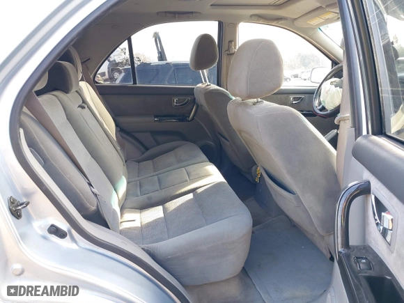 2007 Kia Sorento EX with VIN KNDJC736875720812, listed as a IAAI auction lot 41524274 with 140,051 mi miles. Bid and sale history available at carsss.com. Image 8.