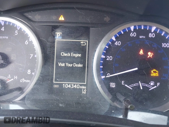 2018 Toyota Highlander LE with VIN 5TDZZRFH3JS252287, listed as a IAAI auction lot 42216207 with 104,340 mi miles and . Bid and sale history available at DreamBid. Image 15.