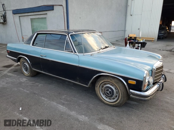 1973 Mercedes-Benz 280 z VIN 11407312001252, wystawiony jako Copart lot #80786784 z przebiegiem 75 146 mil mil oraz Czysty tytuł • Clean title. Historia ofert i sprzedaży dostępna na DreamBid. Obrazek 4.
