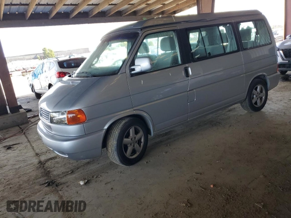 2002 Volkswagen EuroVan MV with VIN WV2NB47082H069960, listed as a Copart auction lot 45790435 with 203,008 mi miles and Salvage Title. Bid and sale history available at DreamBid. Image 1.