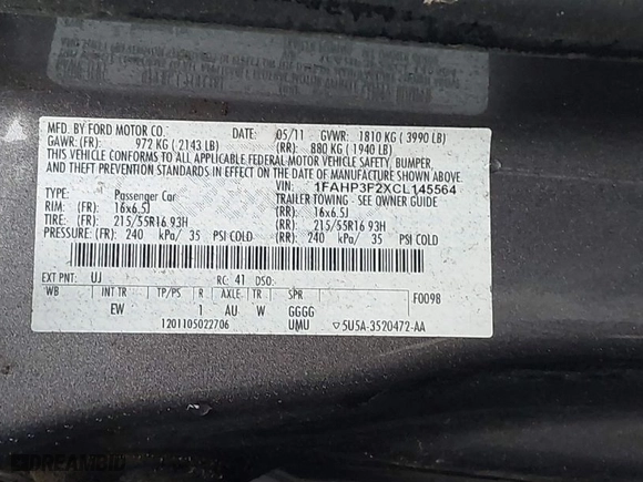 2012 Ford Focus SE with VIN 1FAHP3F2XCL145564, listed as a IAAI auction lot 41951612 with 189,207 mi miles. Bid and sale history available at carsss.com. Image 9.