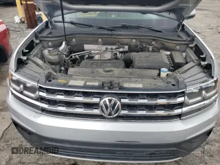 2018 Volkswagen Atlas S with VIN 1V2AP2CA2JC536673, listed as a Copart auction lot 49325125 with 134,248 mi miles and Clean title. Bid and sale history available at DreamBid. Image 12.
