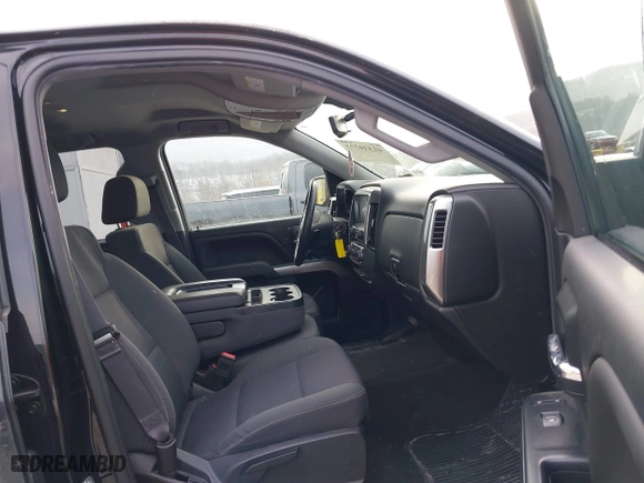2017 Chevrolet Silverado 1500 LT with VIN 1GCVKRECXHZ322143, listed as a IAAI auction lot 41339772 with 84,208 mi miles. Bid and sale history available at carsss.com. Image 5.