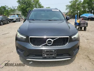 2019 Volvo XC40 Momentum with VIN YV4162XZ9K2009464, listed as a Copart auction lot 59635075 with 62,765 mi miles and Salvage title. Bid and sale history available at DreamBid. Image 5.