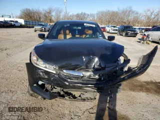 2017 Honda Accord Sedan Sport with VIN 1HGCR2F58HA302502, listed as a Copart auction lot 48702245 with 79,994 mi miles and Salvage Title. Bid and sale history available at carsss.com. Image 5.