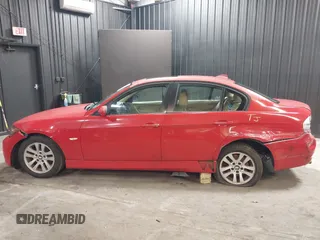 2006 BMW 3 Series 325i with VIN WBAVB13536KX46952, listed as a IAAI auction lot 41631283 with 202,504 mi miles and . Bid and sale history available at DreamBid. Image 6.