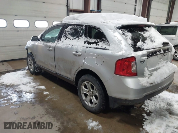 2013 Ford Edge SEL with VIN 2FMDK3JC4DBC69821, listed as a IAAI auction lot 41345936 with 194,886 mi miles. Bid and sale history available at carsss.com. Image 3.