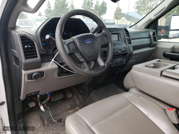 2017 Ford Super Duty F-250 SRW XL with VIN 1FTBF2A64HEE26438, listed as a Copart auction lot 45762404 with 133,077 mi miles and Salvage Title. Bid and sale history available at carsss.com. Image 8.