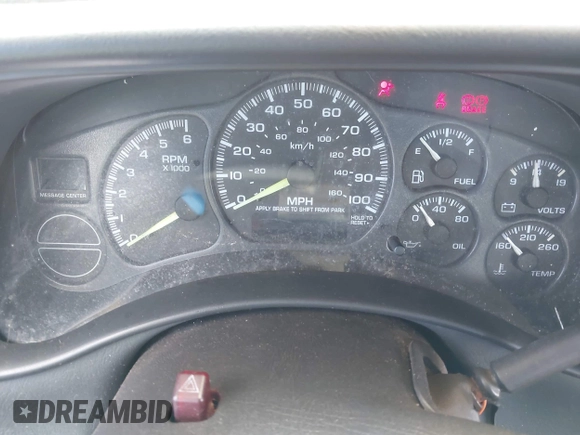 2000 GMC New Sierra 1500 SLE with VIN 1GTEC19V8YZ280016, listed as a IAAI auction lot 42190413 with Not Provided miles. Bid and sale history available at carsss.com. Image 7.