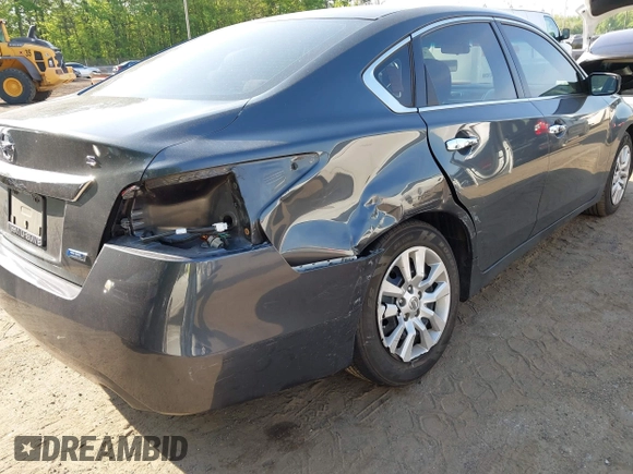 2013 Nissan Altima S with VIN 1N4AL3AP1DN529738, listed as a IAAI auction lot 42168139 with 184,867 mi miles and . Bid and sale history available at DreamBid. Image 6.