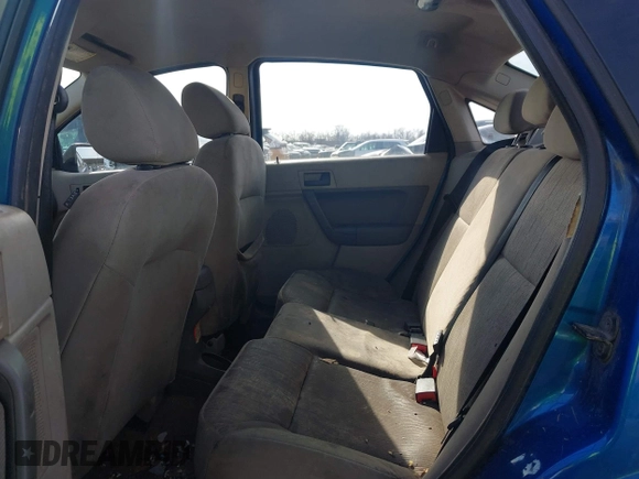 2011 Ford Focus SE with VIN 1FAHP3FN3BW201142, listed as a IAAI auction lot 41520289 with 244,506 mi miles. Bid and sale history available at carsss.com. Image 8.