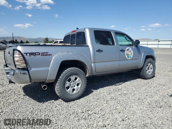 2015 Toyota Tacoma with VIN 3TMLU4EN2FM179631, listed as a Copart auction lot 57769855 with 106,288 mi miles and Salvage title. Bid and sale history available at DreamBid. Image 3.