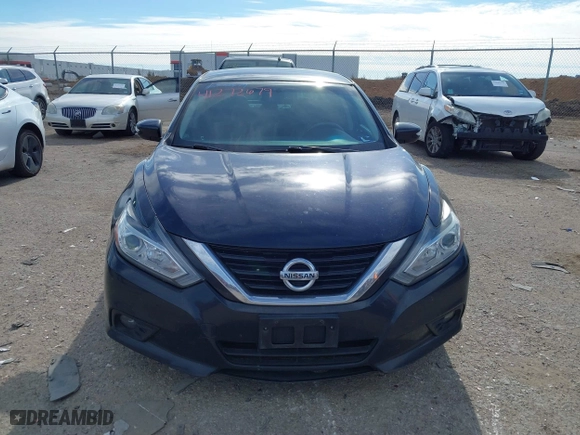 2018 Nissan Altima 2.5 SL with VIN 1N4AL3AP4JC283937, listed as a IAAI auction lot 41272679 with 120,374 mi miles. Bid and sale history available at carsss.com. Image 12.