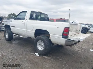 1994 Dodge Ram 1500 with VIN 3B7HF16Z3RM516599, listed as a IAAI auction lot 41111628 with 280,351 mi miles. Bid and sale history available at carsss.com. Image 3.