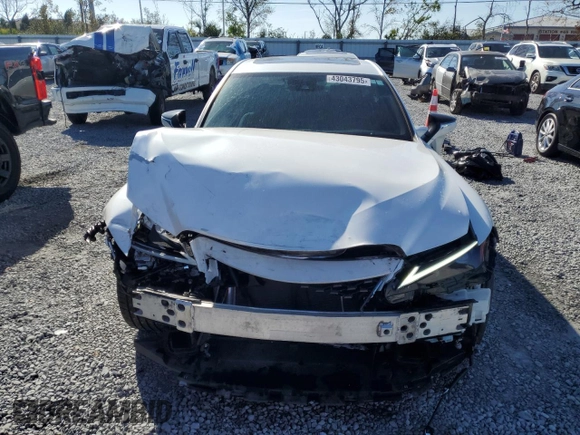 2024 Lexus IS 300 z VIN JTHCA1D20R5129947, wystawiony jako Copart lot #43043795 z przebiegiem 9 339 mil mil oraz Szkoda całkowita • Salvage title. Historia ofert i sprzedaży dostępna na DreamBid. Obrazek 5.