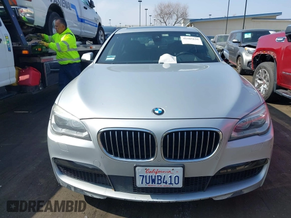 2015 BMW 7 Series 750Li with VIN WBAYE8C5XFD782039, listed as a IAAI auction lot 41505626 with 74,716 mi miles. Bid and sale history available at carsss.com. Image 12.