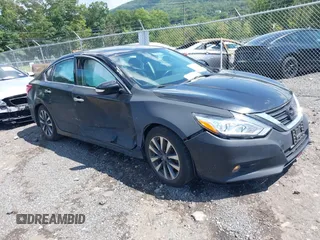 2017 Nissan Altima SV с VIN 1N4AL3AP0HC144575, выставлен на аукционе IAAI как лот 40129580 с пробегом 184 765 миль миль и . История ставок и продаж доступна на DreamBid. Изображение 1.