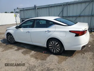 2025 Nissan Altima SV z VIN 1N4BL4DVXSN312223, wystawiony jako Copart lot #60617385 z przebiegiem 16 403 mil mil oraz Czysty tytuł • Clean title. Historia ofert i sprzedaży dostępna na DreamBid. Obrazek 2.
