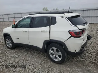 2019 Jeep Compass Latitude z VIN 3C4NJDBB5KT595474, wystawiony jako Copart lot #57227675 z przebiegiem 82 508 mil mil oraz Nie do naprawy • Non repairable. Historia ofert i sprzedaży dostępna na DreamBid. Obrazek 2.