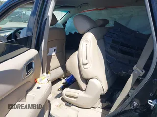 2014 Nissan Pathfinder Platinum with VIN 5N1AR2MM2EC654678, listed as a IAAI auction lot 41983035 with 140,989 mi miles. Bid and sale history available at carsss.com. Image 8.