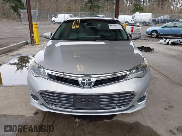 2014 Toyota Avalon Limited with VIN 4T1BK1EB3EU104576, listed as a IAAI auction lot 41773431 with 105,419 mi miles. Bid and sale history available at carsss.com. Image 12.