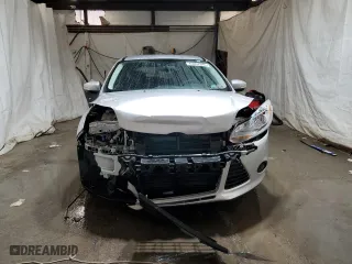 2014 Ford Focus SE with VIN 1FADP3K20EL116145, listed as a Copart auction lot 43067645 with 76,292 mi miles and Salvage Title. Bid and sale history available at carsss.com. Image 5.