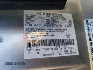 2008 Ford Expedition Max SSV z VIN 1FMFK15548LA03925, wystawiony jako Copart lot #81107104 z przebiegiem 164 247 mil mil oraz Szkoda całkowita • Salvage title. Historia ofert i sprzedaży dostępna na DreamBid. Obrazek 15.