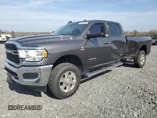 2022 Ram 3500 SLT with VIN 3C63R3HL2NG419898, listed as a Copart auction lot 43207465 with 92,178 mi miles and Salvage Title. Bid and sale history available at carsss.com. Image 1.