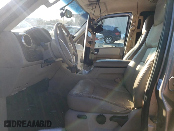 2003 Ford Expedition Special Service with VIN 1FMPU15L83LC22327, listed as a Copart auction lot 41365255 with 227,215 mi miles and Salvage Title. Bid and sale history available at carsss.com. Image 7.
