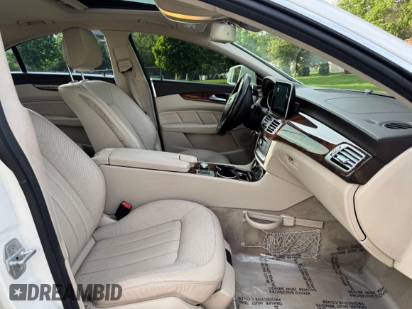 2015 Mercedes-Benz CLS 400 with VIN WDDLJ6HB3FA134089, listed as a Copart auction lot 57528665 with 107,996 mi miles and Clean title. Bid and sale history available at DreamBid. Image 5.