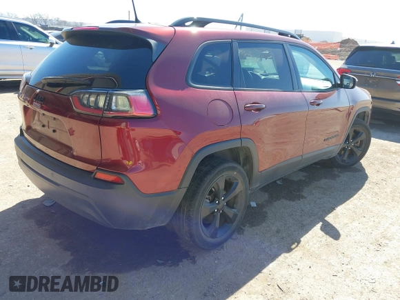 2020 Jeep Cherokee Altitude with VIN 1C4PJLLB7LD561240, listed as a IAAI auction lot 41607199 with 33,962 mi miles. Bid and sale history available at carsss.com. Image 4.