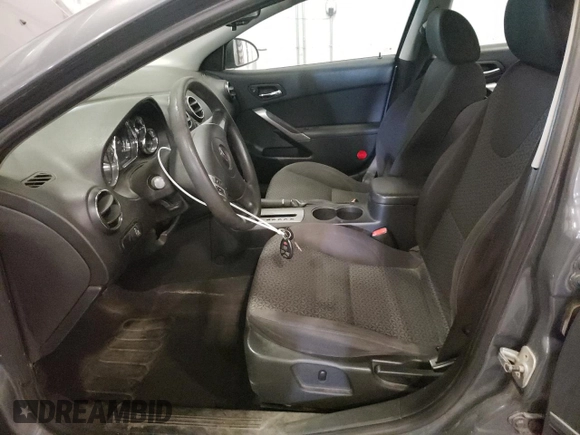 2008 Pontiac G6 z VIN 1G2ZG57B084103452, wystawiony jako Copart lot #59618015 z przebiegiem 143 058 mil mil oraz Szkoda całkowita • Salvage title. Historia ofert i sprzedaży dostępna na DreamBid. Obrazek 7.