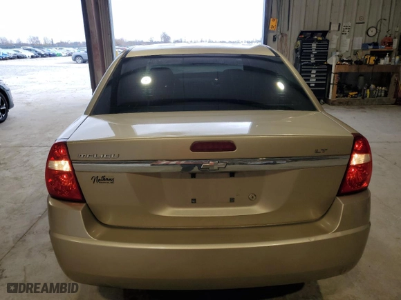 2006 Chevrolet Malibu LT w/0LT with VIN 1G1ZT51F76F111979, listed as a Copart auction lot 43924565 with 170,252 mi miles and Salvage Title. Bid and sale history available at carsss.com. Image 6.