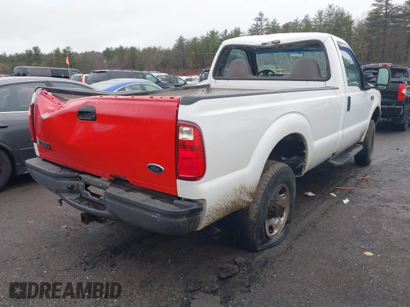 2003 Ford F-250 with VIN 3FTNF21LX3MB26280, listed as a IAAI auction lot 41789812 with 180,094 mi miles and . Bid and sale history available at DreamBid. Image 4.
