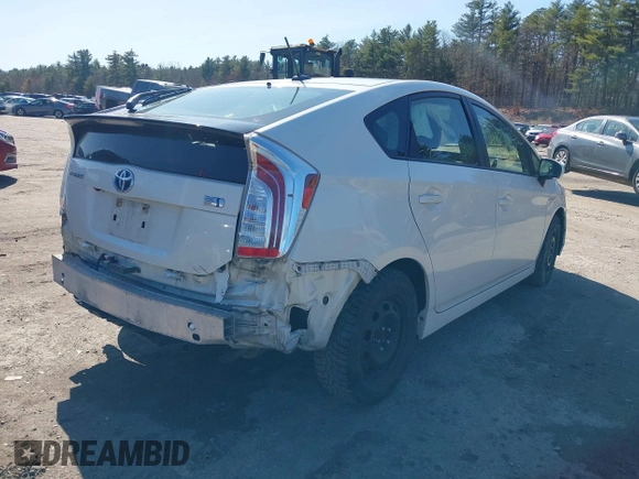 2015 Toyota Prius Four z VIN JTDKN3DU9F1875847, wystawiony jako IAAI lot #41937117 z przebiegiem 150 735 mil mil oraz . Historia ofert i sprzedaży dostępna na DreamBid. Obrazek 4.
