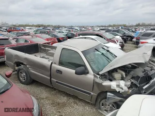 2003 Chevrolet Silverado 1500 with VIN 1GCEC14X93Z185191, listed as a Copart auction lot 49609195 with 211,752 mi miles and Non Repairable. Bid and sale history available at carsss.com. Image 4.