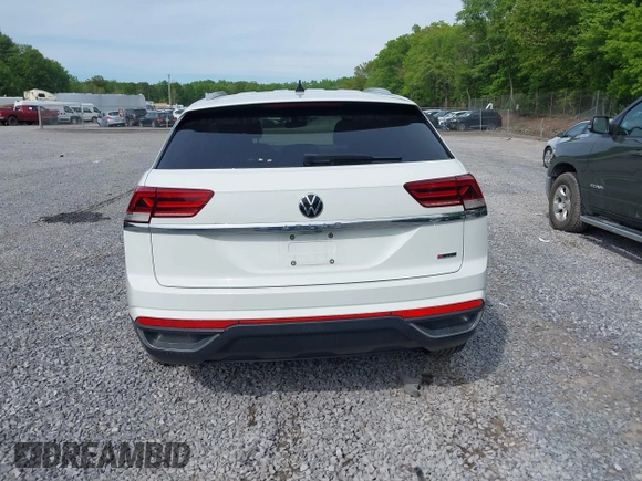 2020 Volkswagen Atlas S z VIN 1V2GC2CAXLC202612, wystawiony jako IAAI lot #42364811 z przebiegiem 73 957 mil mil oraz . Historia ofert i sprzedaży dostępna na DreamBid. Obrazek 16.