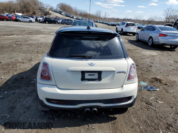 2011 MINI Hardtop S with VIN WMWSV3C59BTY23205, listed as a Copart auction lot 48672675 with 120,457 mi miles and Salvage Title. Bid and sale history available at DreamBid. Image 6.
