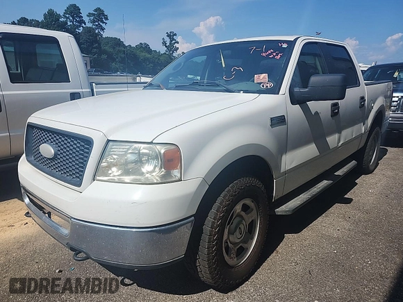 2006 Ford F-150 XLT z VIN 1FTRW14W86KB70923, wystawiony jako IAAI lot #42852626 z przebiegiem 126 037 mil mil oraz . Historia ofert i sprzedaży dostępna na DreamBid. Obrazek 26.